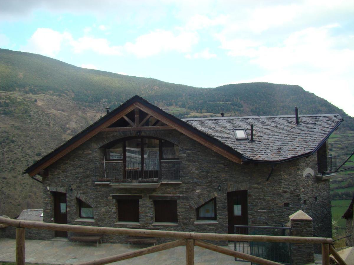 Atic El Paller De Llau Caregne Exteriér fotografie